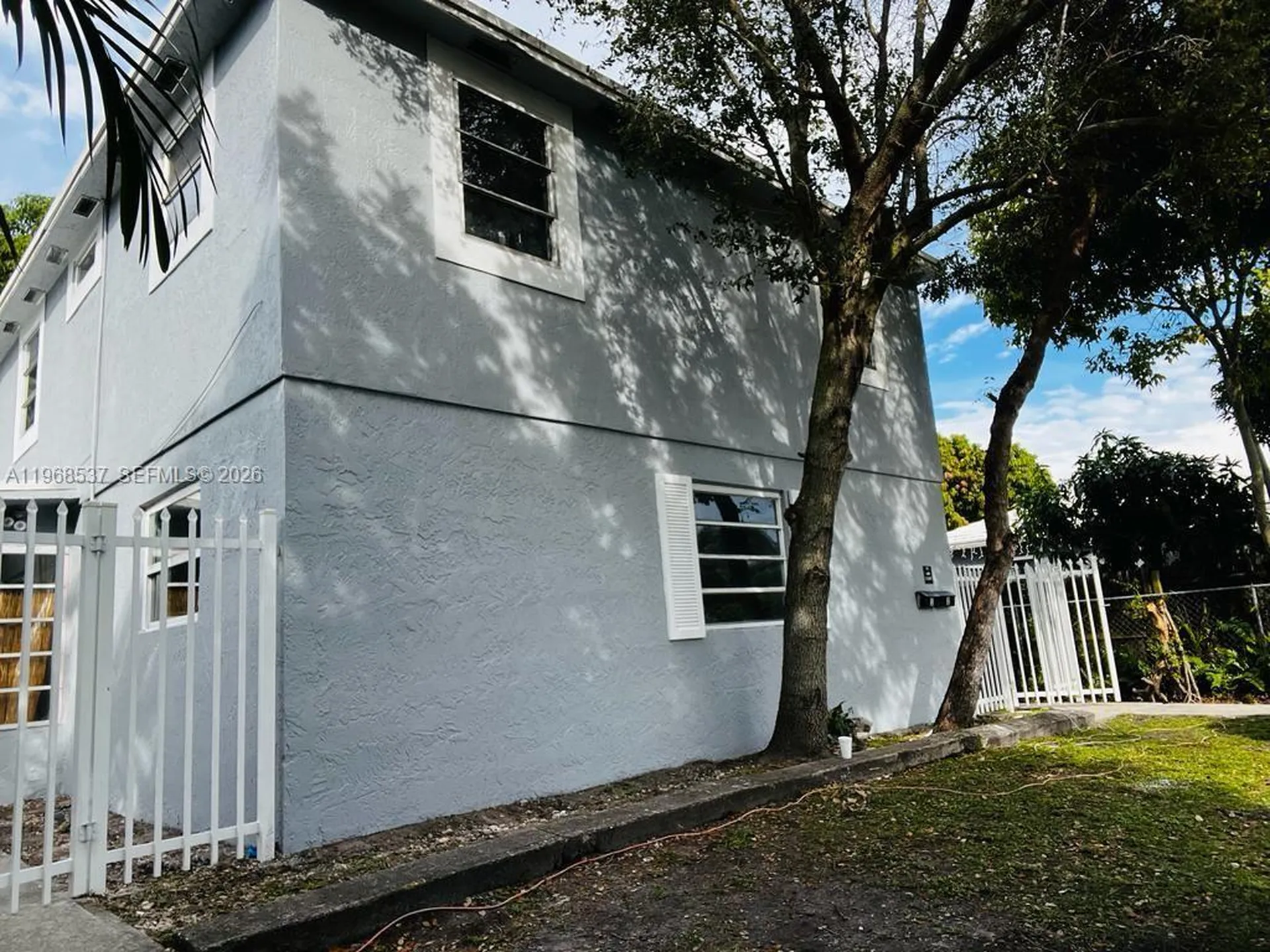 5 NE 16th Court Fort Lauderdale FL 33305