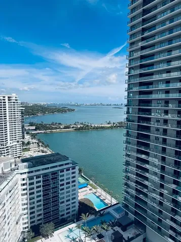 650 NE 32nd Street Miami FL 33137