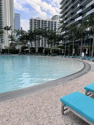 650 NE 32nd Street Miami FL 33137