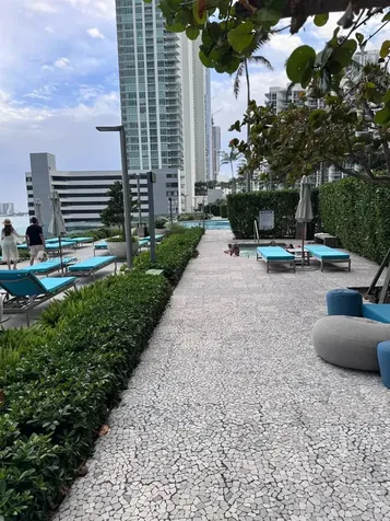 650 NE 32nd Street Miami FL 33137