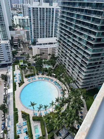 650 NE 32nd Street Miami FL 33137