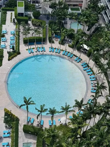 650 NE 32nd Street Miami FL 33137