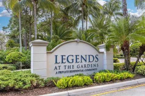4870 Bonsai Circle Palm Beach Gardens FL 33418