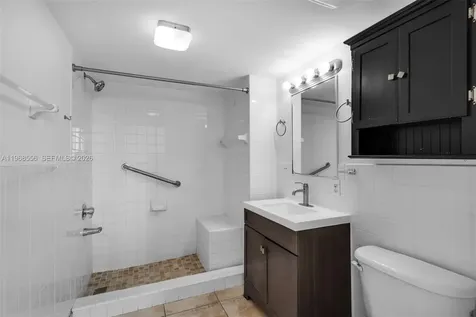 1475 SW 8th Street Miami FL 33135