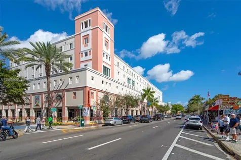 1475 SW 8th Street Miami FL 33135