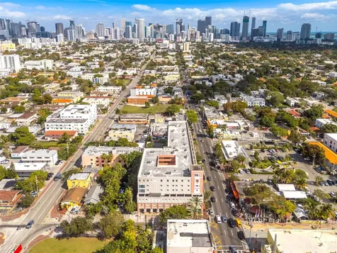 1475 SW 8th Street Miami FL 33135