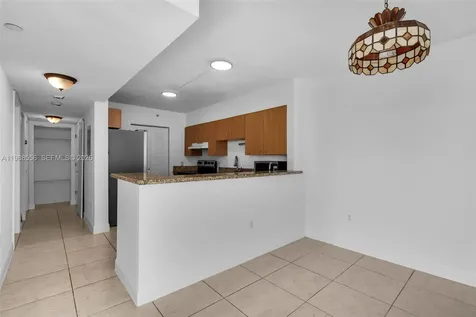 1475 SW 8th Street Miami FL 33135