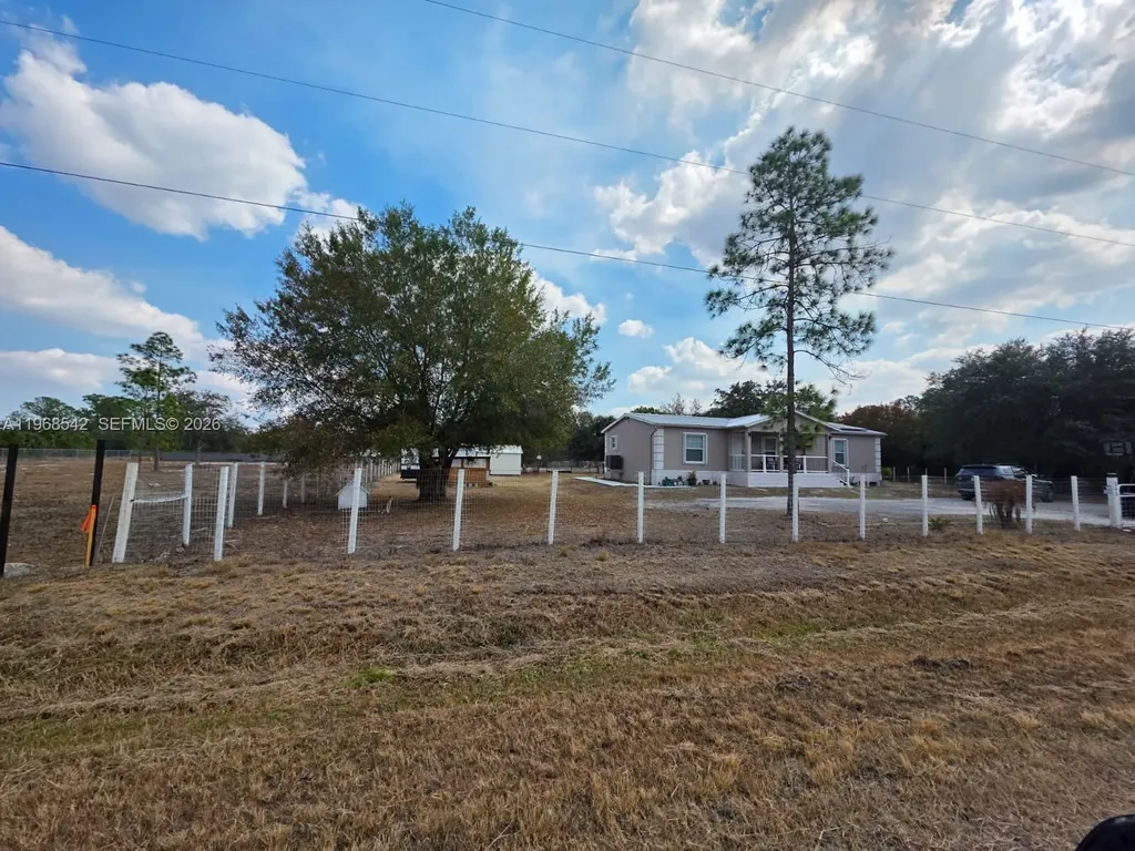 555 S Lindero Street Clewiston FL 33440