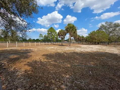 555 S Lindero Street Clewiston FL 33440