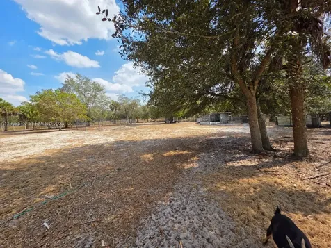 555 S Lindero Street Clewiston FL 33440