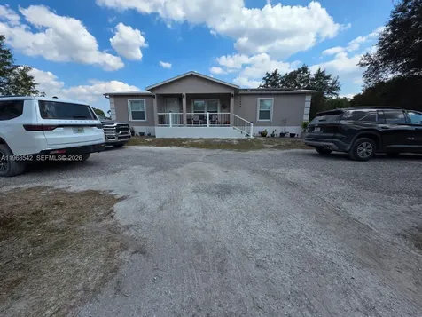 555 S Lindero Street Clewiston FL 33440