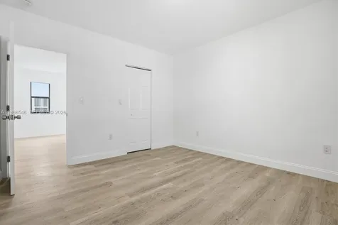 4237 SW 7th Street Miami FL 33134