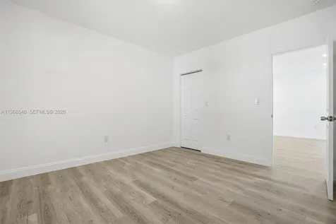 4237 SW 7th Street Miami FL 33134