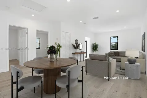 4237 SW 7th Street Miami FL 33134