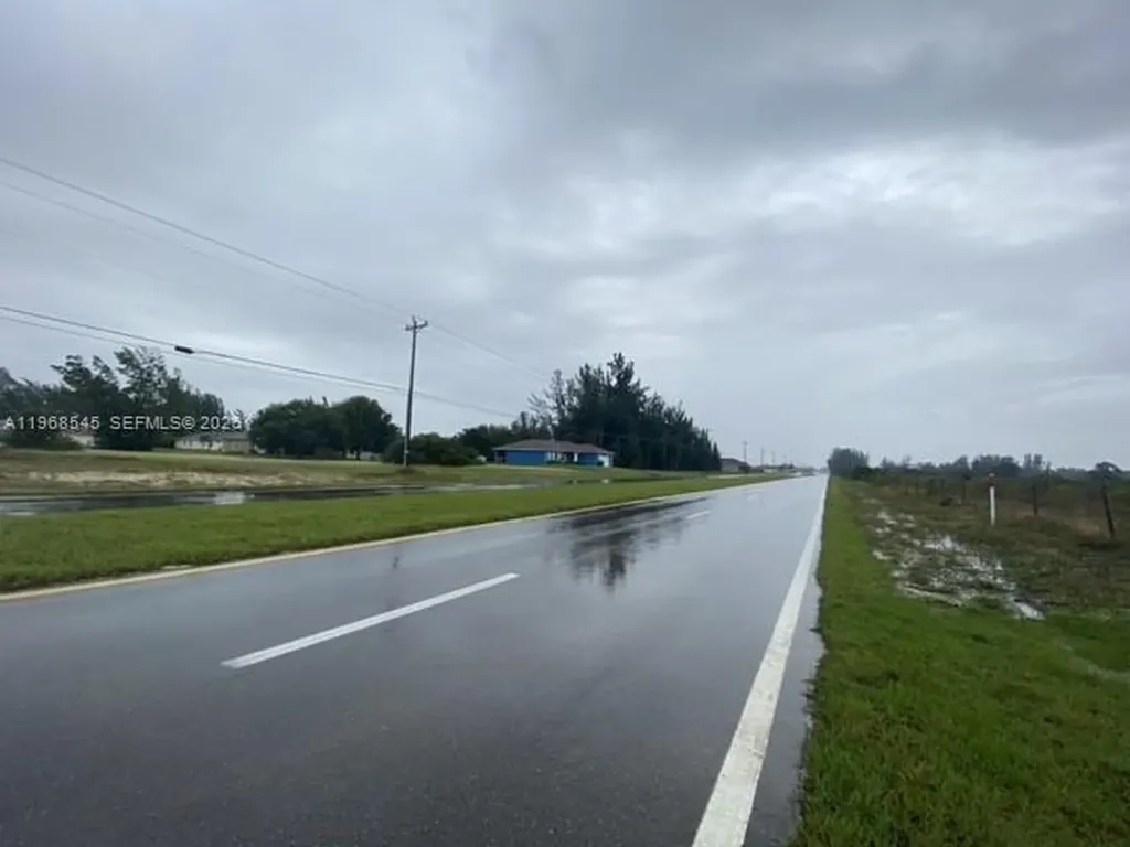 527 N Nelson Road N Cape Coral FL 33993