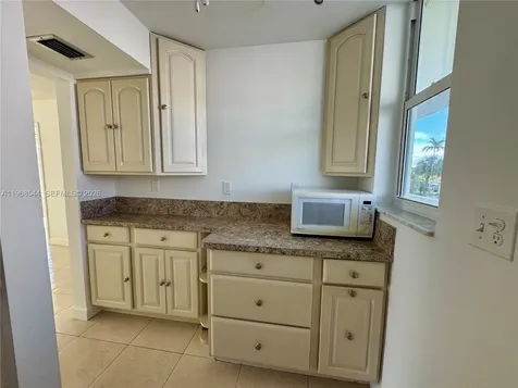 2855 Leonard Drive Aventura FL 33160
