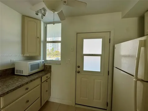 2855 Leonard Drive Aventura FL 33160