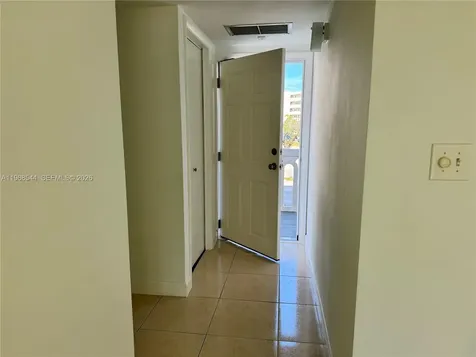 2855 Leonard Drive Aventura FL 33160
