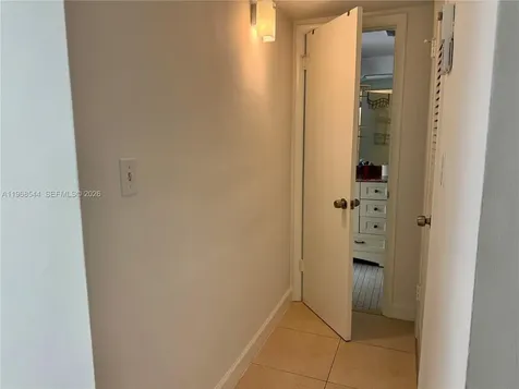 2855 Leonard Drive Aventura FL 33160
