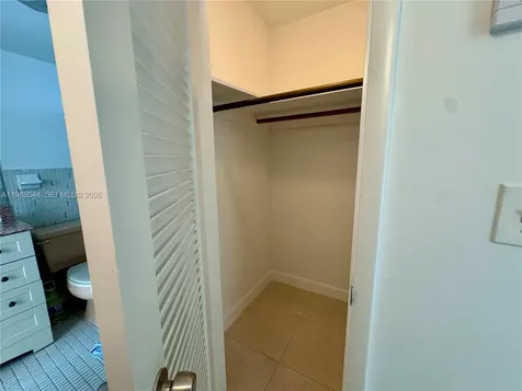 2855 Leonard Drive Aventura FL 33160