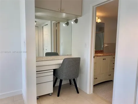 2855 Leonard Drive Aventura FL 33160