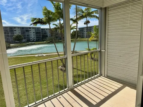2855 Leonard Drive Aventura FL 33160