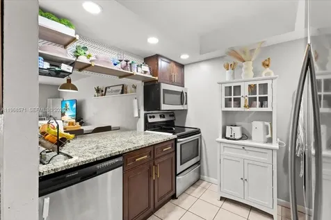 307 Waterside Drive Hypoluxo FL 33462