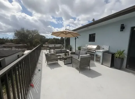 1720 NW 110th Terrace Miami FL 33167