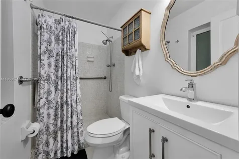 18525 SW 90th Court Cutler Bay FL 33157