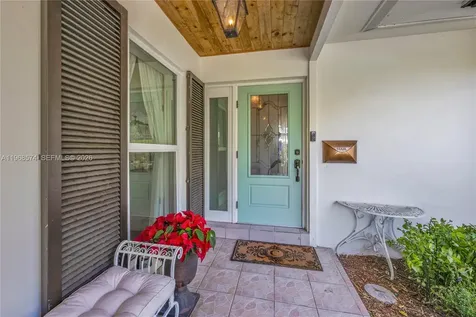 18525 SW 90th Court Cutler Bay FL 33157