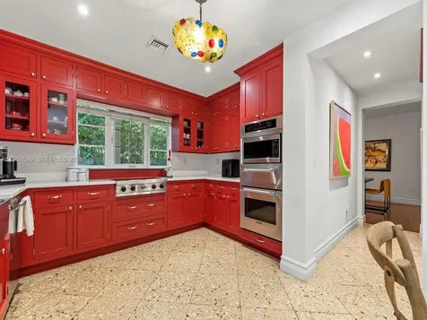 7218 SW 54th Court Miami FL 33143