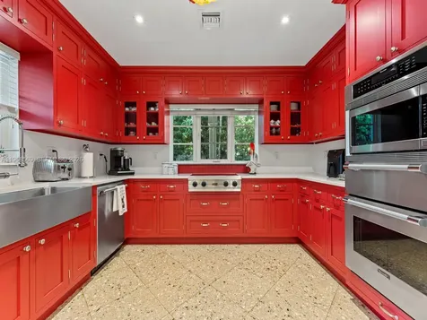 7218 SW 54th Court Miami FL 33143