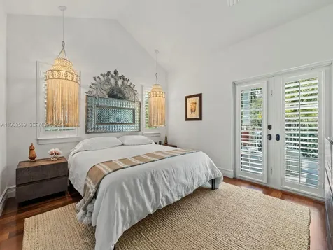 7218 SW 54th Court Miami FL 33143
