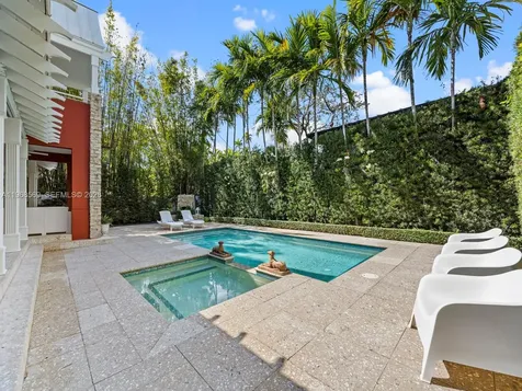 7218 SW 54th Court Miami FL 33143