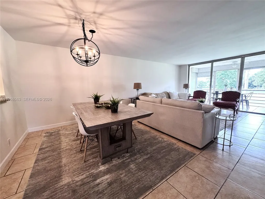 901 W Cypress Lane Pompano Beach FL 33069