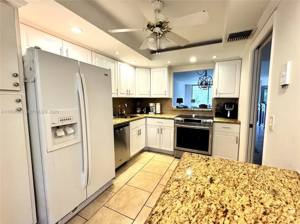 901 W Cypress Lane Pompano Beach FL 33069
