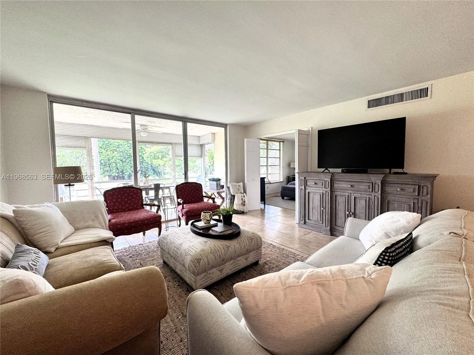 901 W Cypress Lane Pompano Beach FL 33069