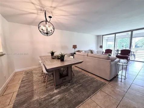 901 W Cypress Lane Pompano Beach FL 33069