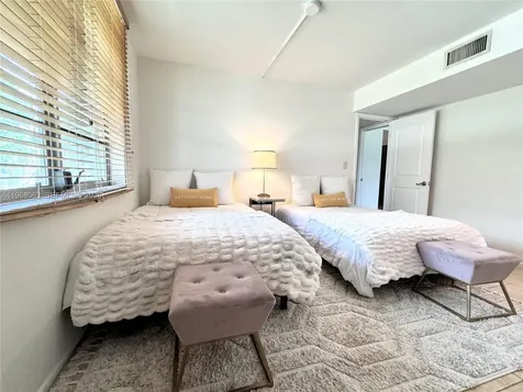 901 W Cypress Lane Pompano Beach FL 33069