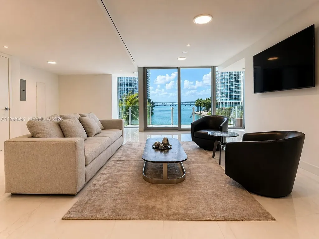 300 Biscayne Boulevard Way Miami FL 33131