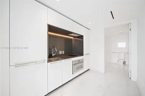 300 Biscayne Boulevard Way Miami FL 33131