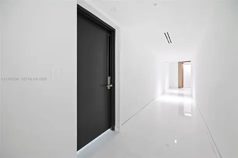 300 Biscayne Boulevard Way Miami FL 33131
