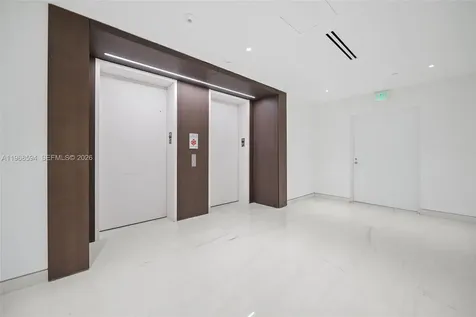 300 Biscayne Boulevard Way Miami FL 33131