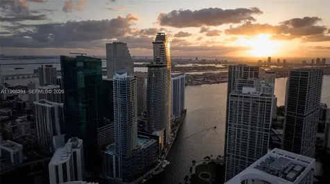 300 Biscayne Boulevard Way Miami FL 33131