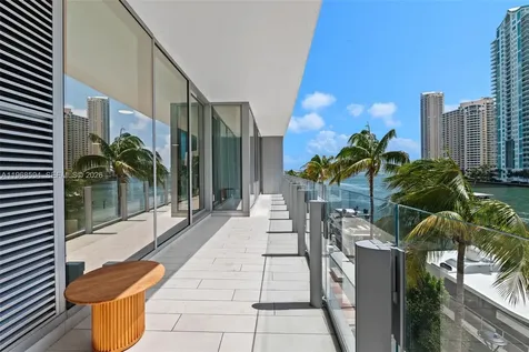 300 Biscayne Boulevard Way Miami FL 33131