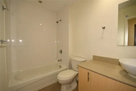 2780 SW 33 Avenue Miami FL 33133