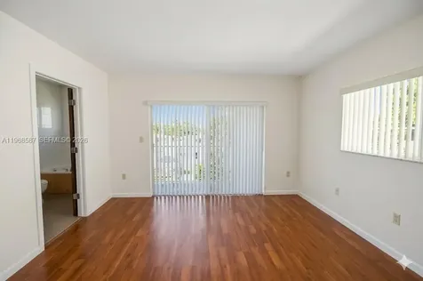 2780 SW 33 Avenue Miami FL 33133