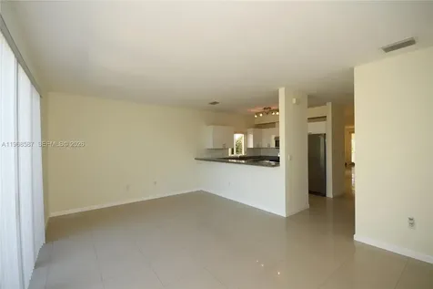 2780 SW 33 Avenue Miami FL 33133
