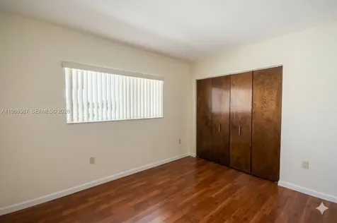 2780 SW 33 Avenue Miami FL 33133