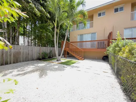 2780 SW 33 Avenue Miami FL 33133